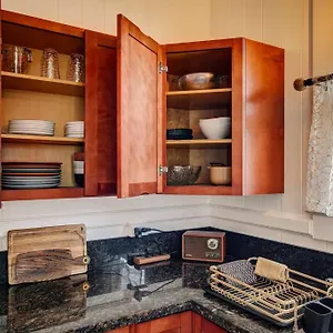 New Paddler's Inn- 3br Downtown Holiday home