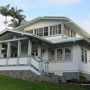 Old Hawaiian Bed & Breakfast